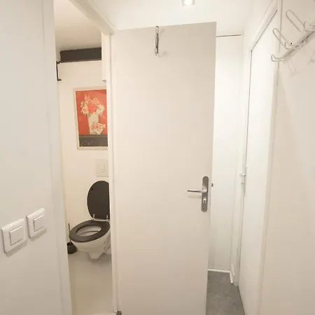 Artist Studio 公寓